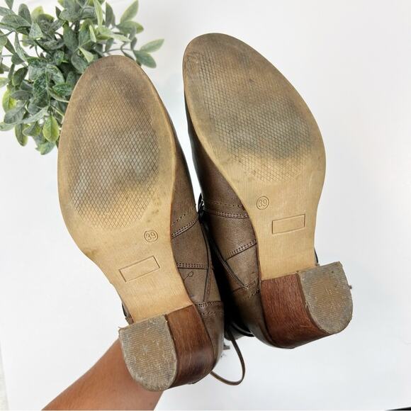 Azaleia Chunky Heeled Booties Size 39 / 8.5 - Picture 6 of 9